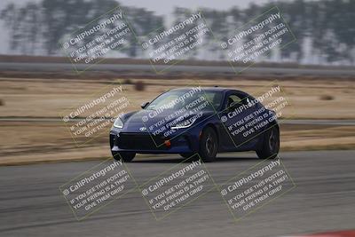 media/Nov-29-2024-Speed SF (Fri) [[b2a07ff20a]]/Red and Gold/Front Straight/